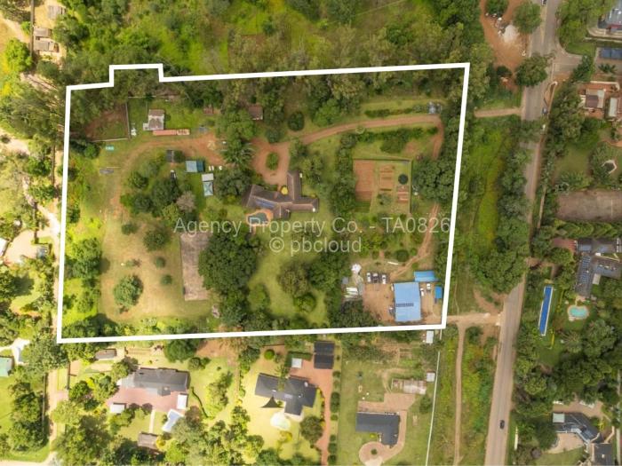 5 Bedroom House for Sale in Chisipite, Harare