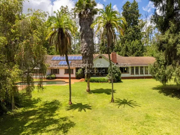 5 Bedroom House for Sale in Chisipite, Harare
