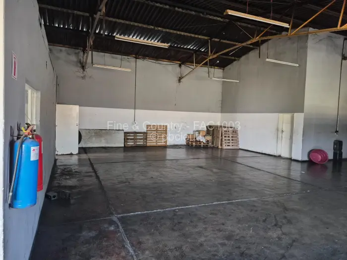 Warehouse/Industrial for Sale in Chitungwiza, Chitungwiza