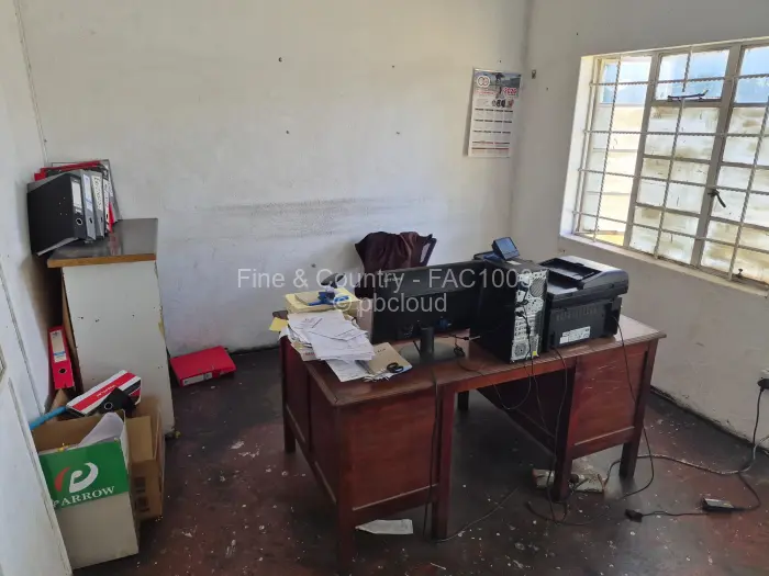 Warehouse/Industrial for Sale in Chitungwiza, Chitungwiza