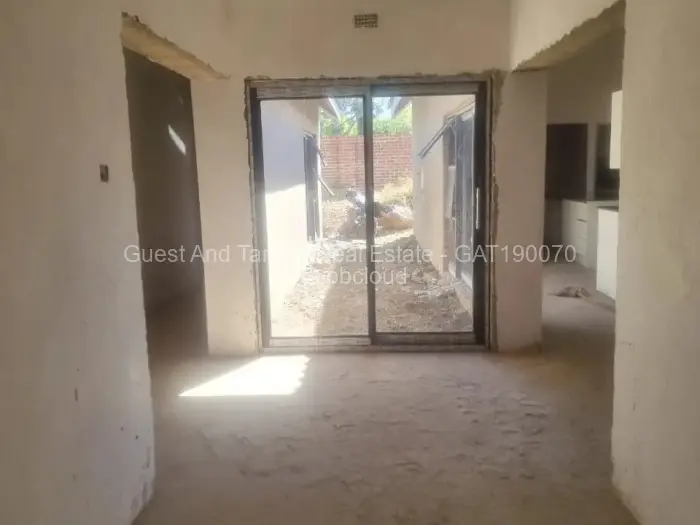 Townhouse/Cluster for Sale in Greendale, Harare