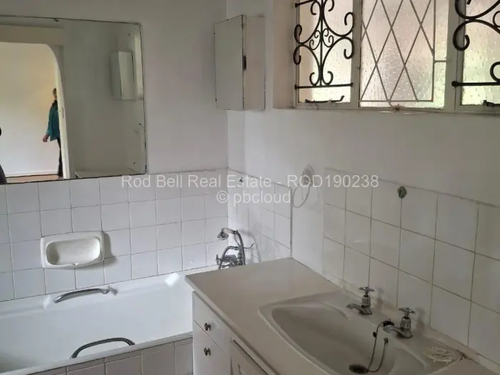 3 Bedroom House to Rent in Greendale