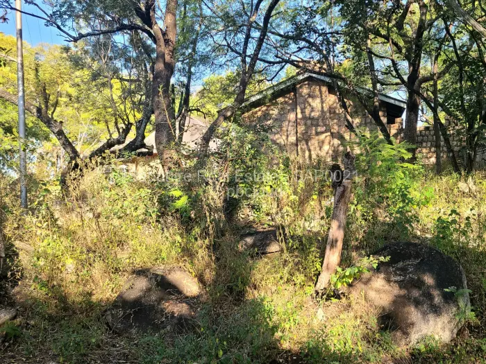 1 Bedroom House for Sale in Burnside, Bulawayo