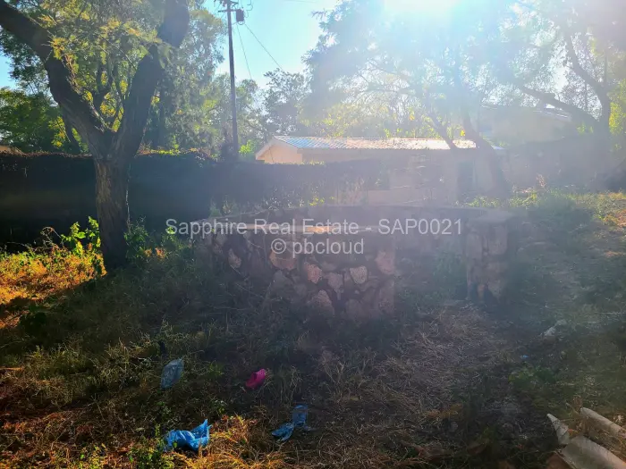 1 Bedroom House for Sale in Burnside, Bulawayo