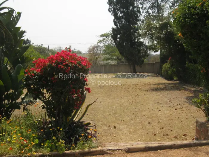 3 Bedroom House for Sale in Burnside, Bulawayo