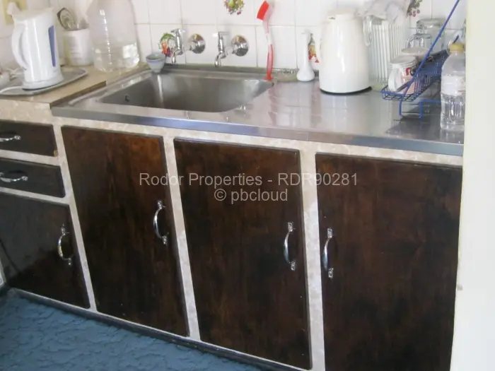 3 Bedroom House for Sale in Burnside, Bulawayo