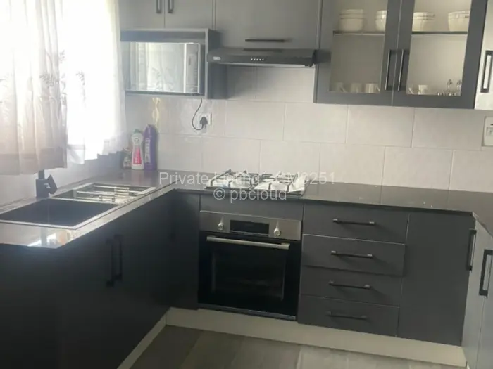 Flat/Apartment to Rent in Eastlea, Harare