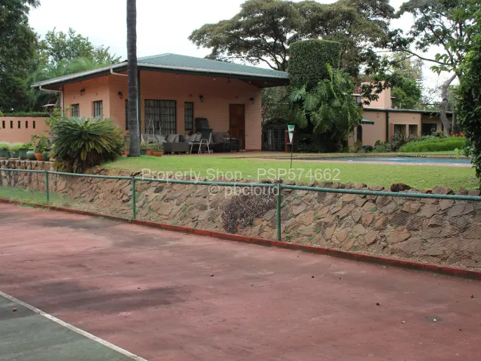 5 Bedroom House to Rent in Avondale, Harare