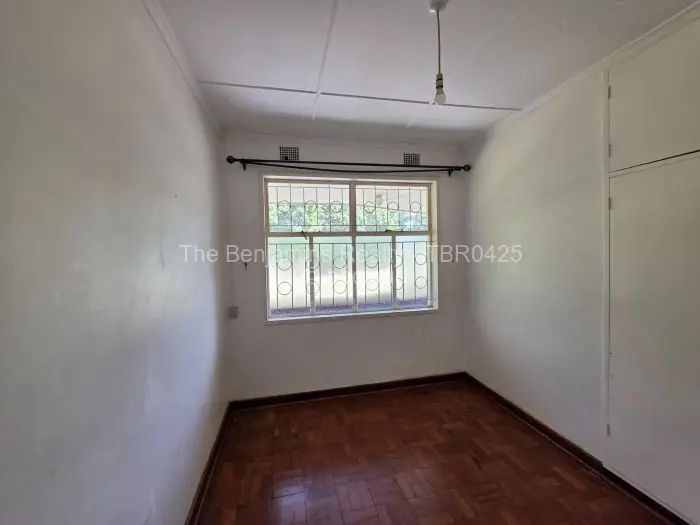 Flat/Apartment to Rent in Avondale