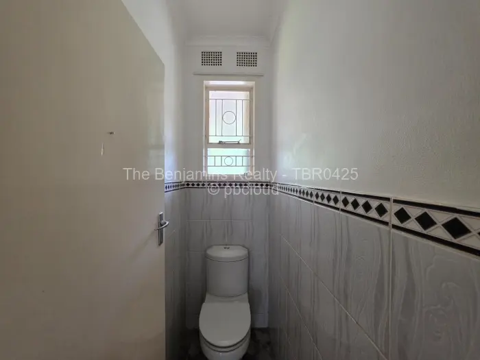 Flat/Apartment to Rent in Avondale