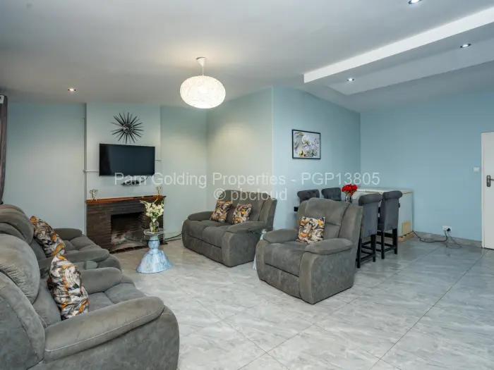 4 Bedroom House for Sale in Sunridge, Harare