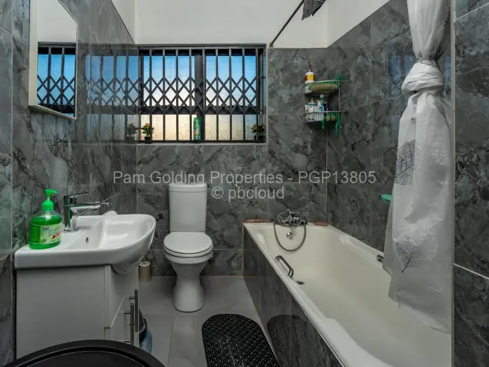 4 Bedroom House for Sale in Sunridge, Harare