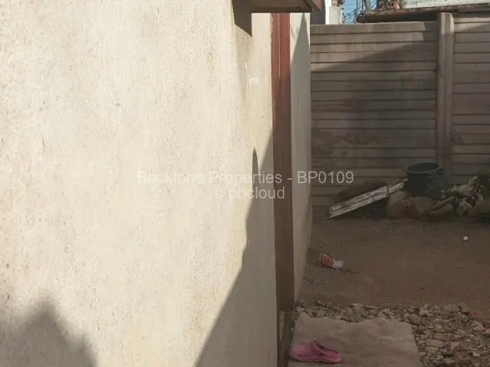 3 Bedroom House for Sale in Pumula South, Bulawayo