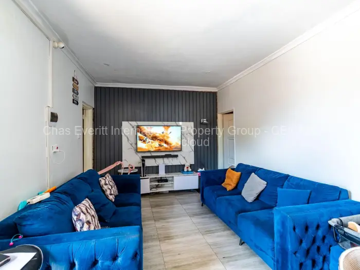 Flat/Apartment for Sale in Marlborough, Harare