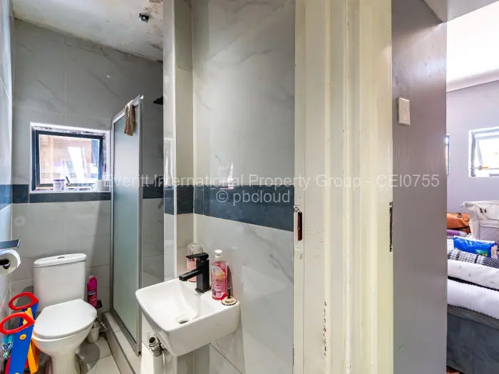 Flat/Apartment for Sale in Marlborough, Harare