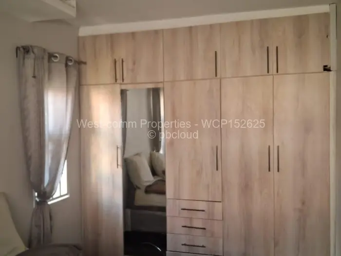 4 Bedroom House for Sale in Madokero Estates, Harare