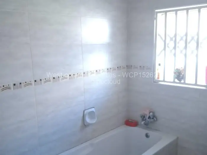 4 Bedroom House for Sale in Madokero Estates, Harare