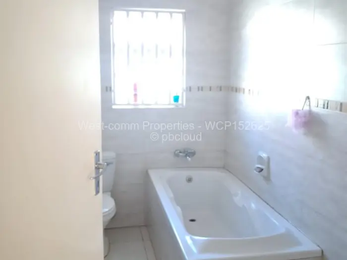 4 Bedroom House for Sale in Madokero Estates, Harare