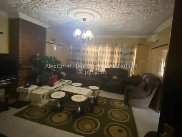 4 Bedroom House for Sale in Mainway Meadows, Harare