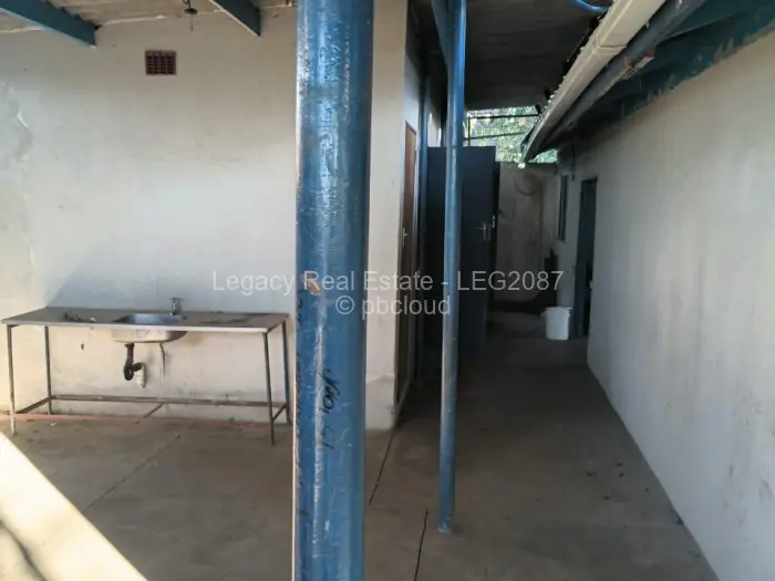 Warehouse/Industrial for Sale in Kariba, Kariba