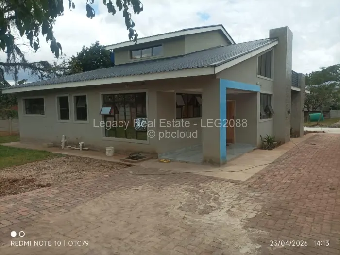 Townhouse/Cluster for Sale in Quinnington, Harare