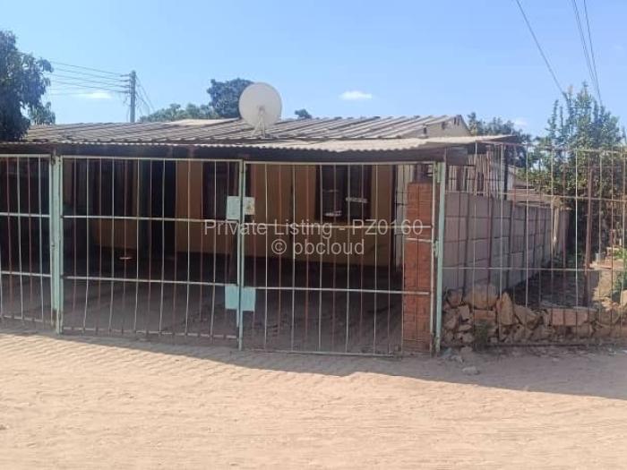 House for Sale in Chitungwiza, Chitungwiza