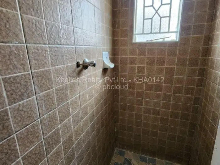 4 Bedroom House to Rent in Southview, Gweru