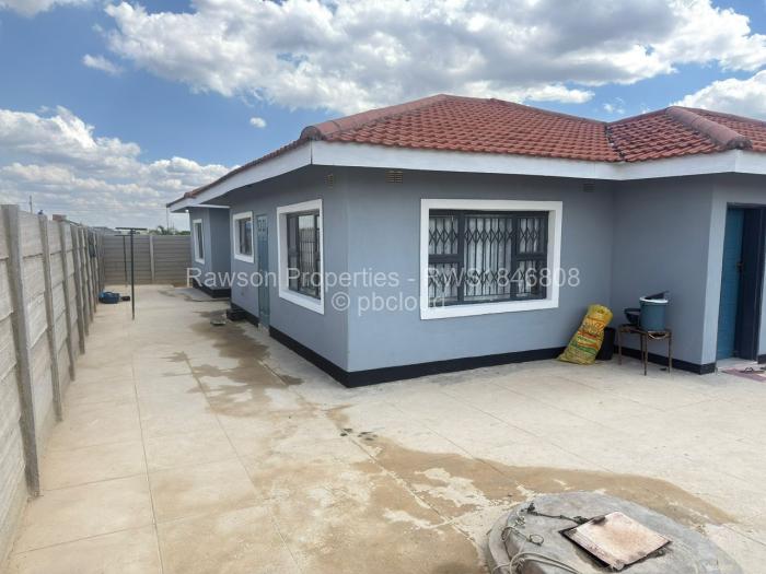 4 Bedroom House for Sale in Budiriro, Harare
