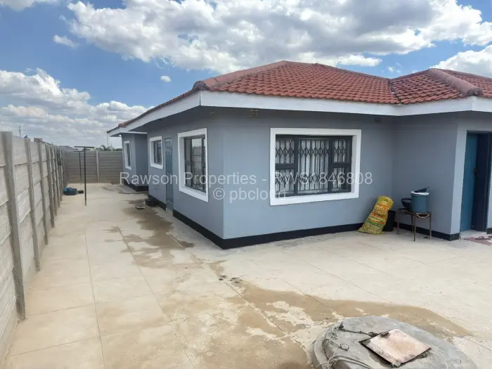 4 Bedroom House for Sale in Budiriro, Harare