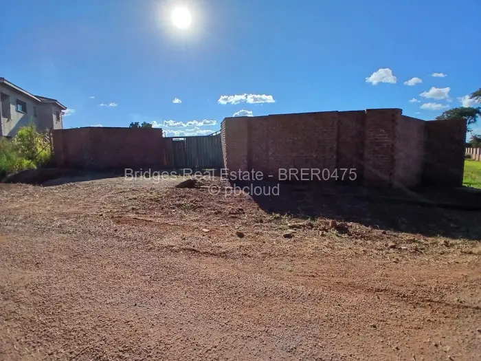 7 Bedroom House for Sale in Gletwin Park, Harare