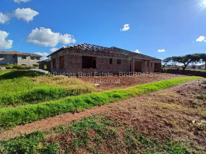 7 Bedroom House for Sale in Gletwin Park, Harare