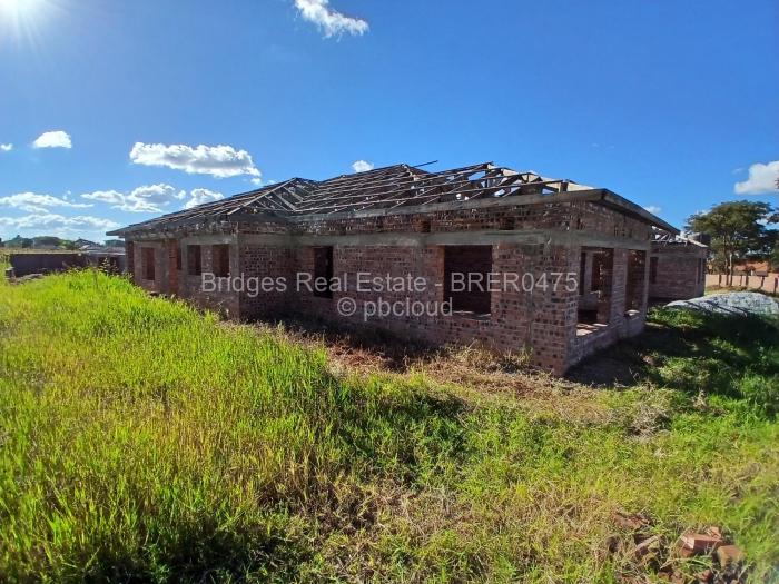 7 Bedroom House for Sale in Gletwin Park, Harare