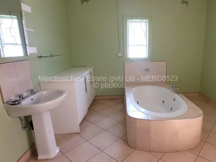 3 Bedroom House for Sale in Hogerty Hill, Harare