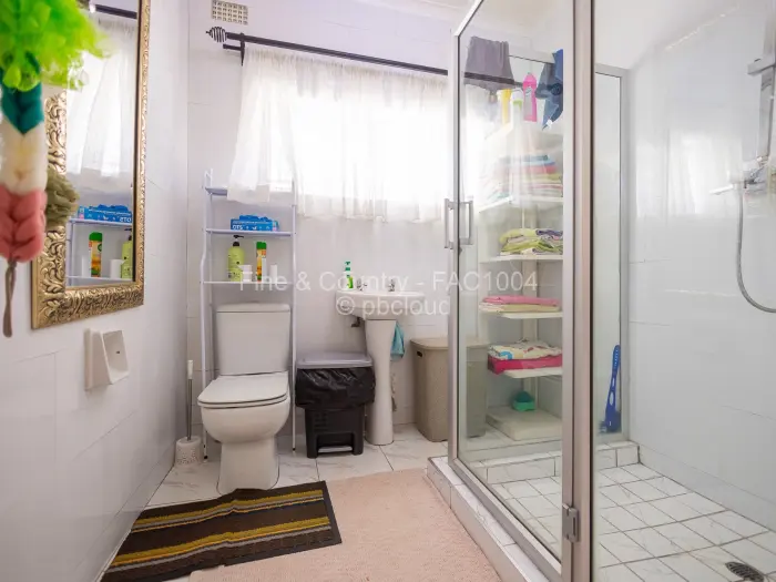 4 Bedroom House for Sale in Alexandra Park, Harare