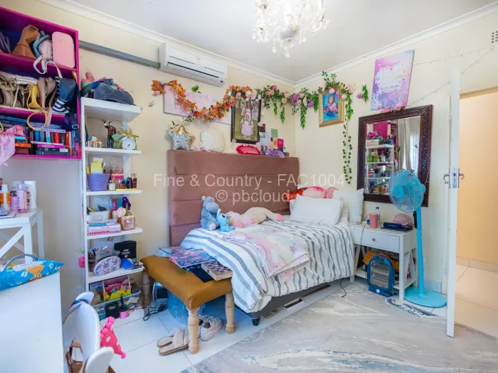 4 Bedroom House for Sale in Alexandra Park, Harare