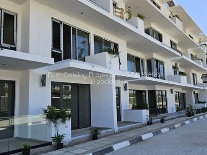 Flat/Apartment to Rent in Borrowdale West, Harare