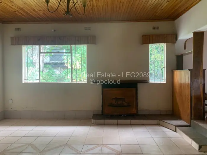 6 Bedroom House for Sale in Marlborough, Harare