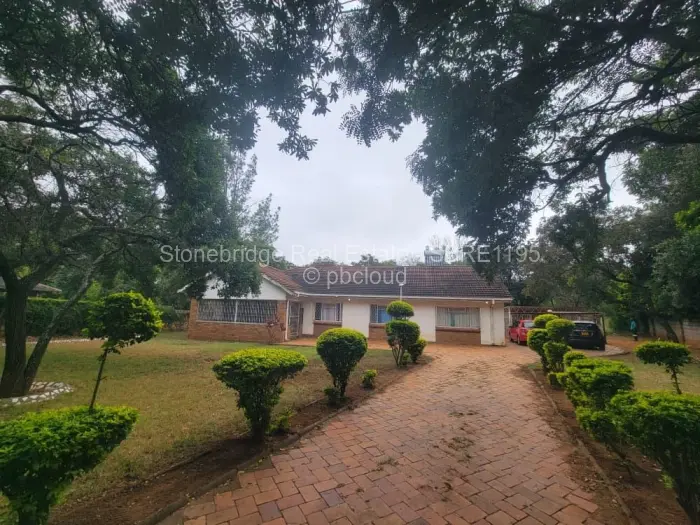 4 Bedroom House for Sale in Fortunes Gate, Bulawayo