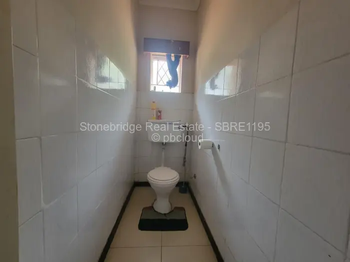 4 Bedroom House for Sale in Fortunes Gate, Bulawayo