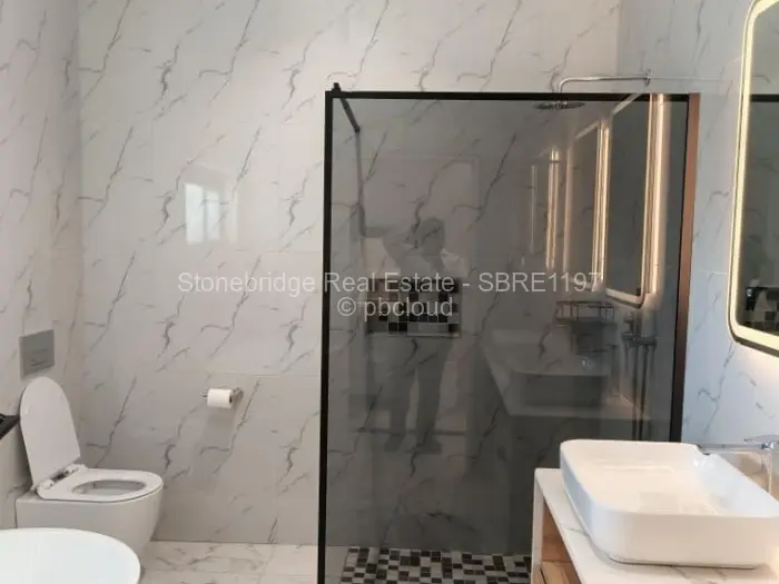 Townhouse/Cluster to Rent in Hillside Byo, Bulawayo