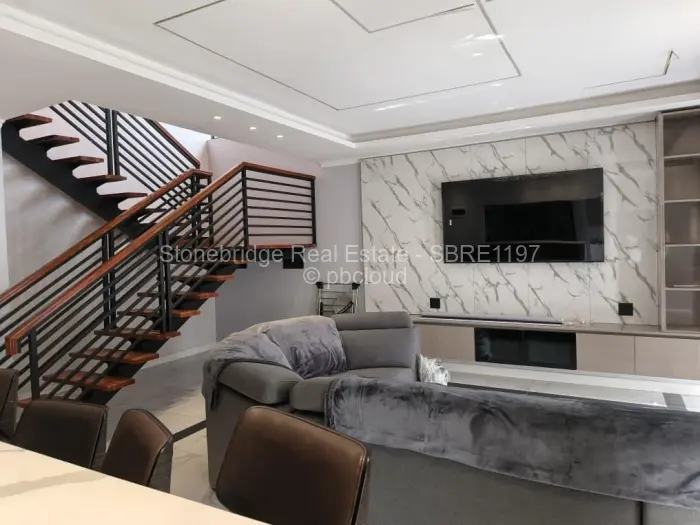 Townhouse/Cluster to Rent in Hillside Byo, Bulawayo