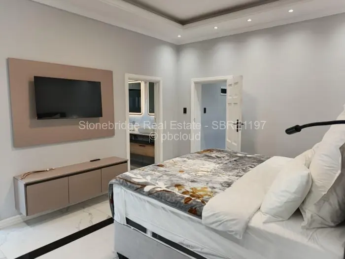 Townhouse/Cluster to Rent in Hillside Byo, Bulawayo