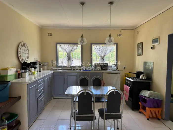 3 Bedroom House for Sale in Burnside, Bulawayo