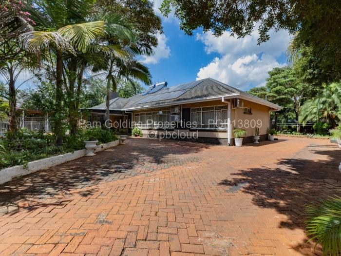 4 Bedroom House for Sale in Alexandra Park, Harare