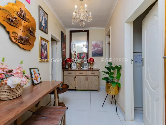 4 Bedroom House for Sale in Alexandra Park, Harare