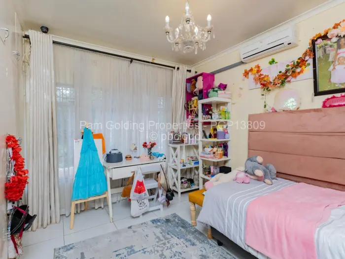 4 Bedroom House for Sale in Alexandra Park, Harare