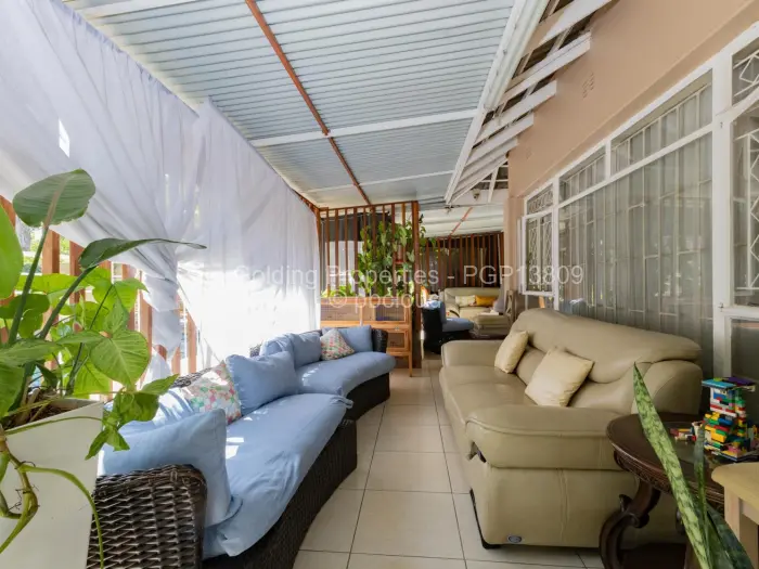 4 Bedroom House for Sale in Alexandra Park, Harare