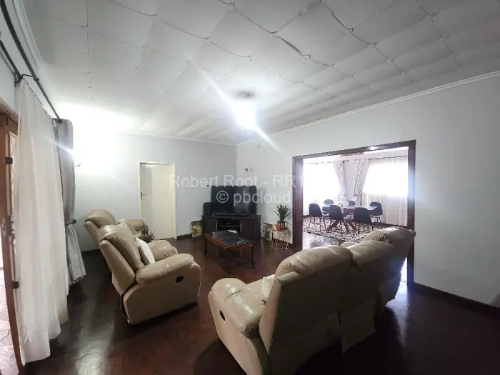 4 Bedroom House to Rent in Greendale