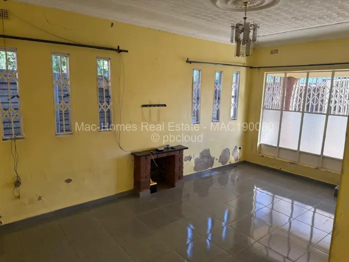 3 Bedroom House to Rent in Dzivarasekwa, Harare