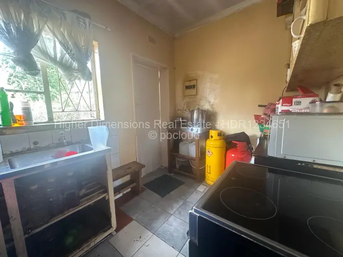 3 Bedroom House for Sale in Queensdale, Harare